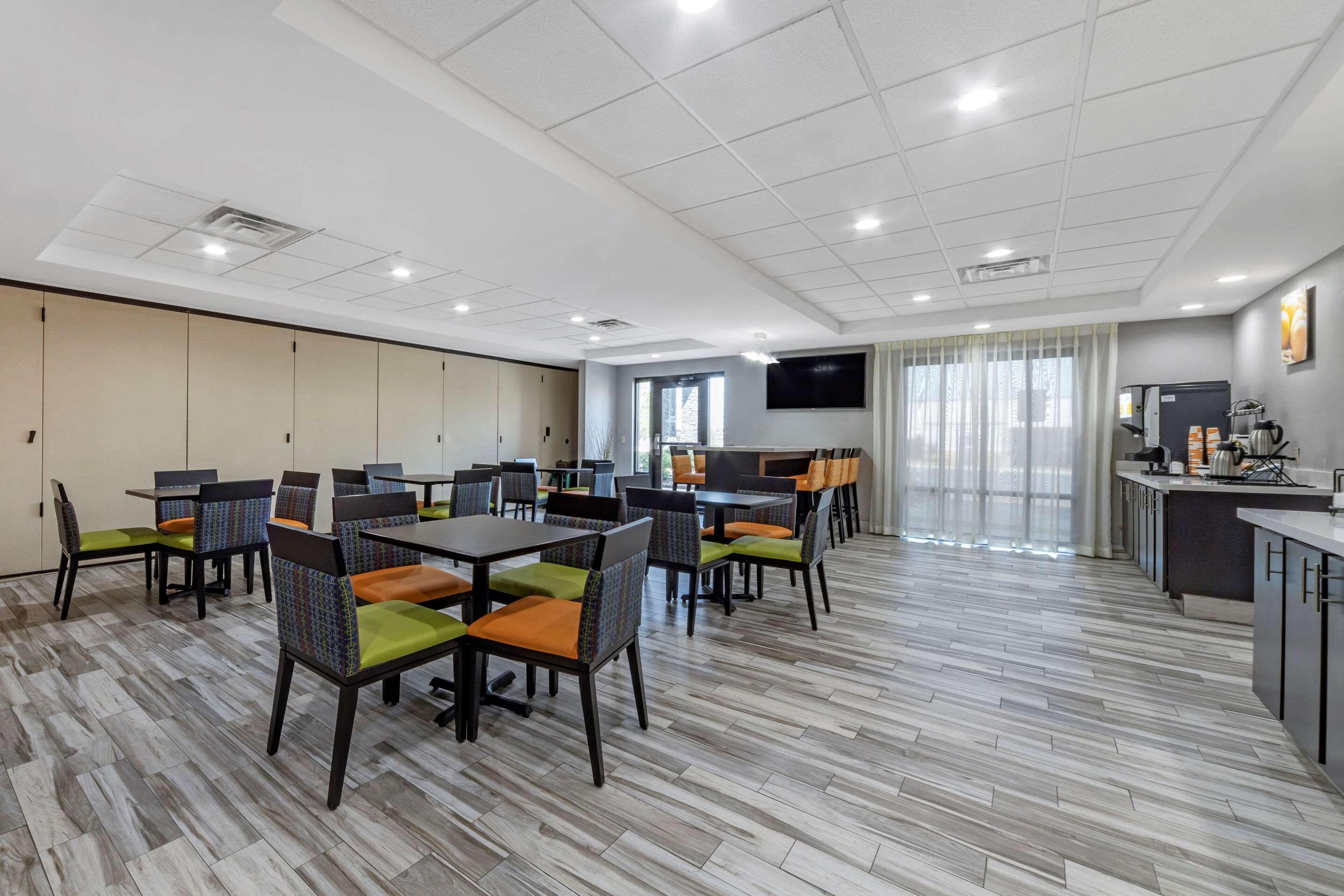 Garner Hotel Oklahoma City - Quail Springs By Ihg Εξωτερικό φωτογραφία