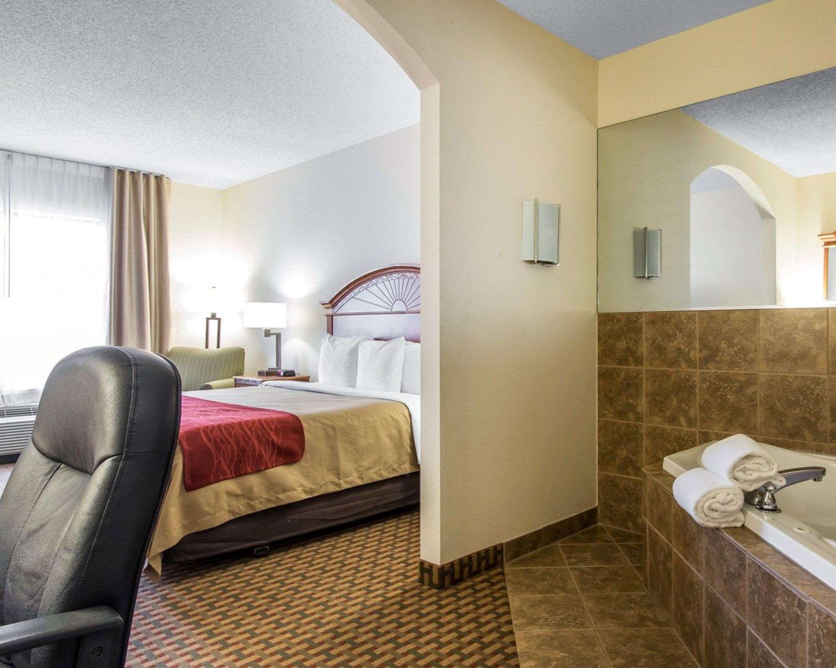 Garner Hotel Oklahoma City - Quail Springs By Ihg Εξωτερικό φωτογραφία