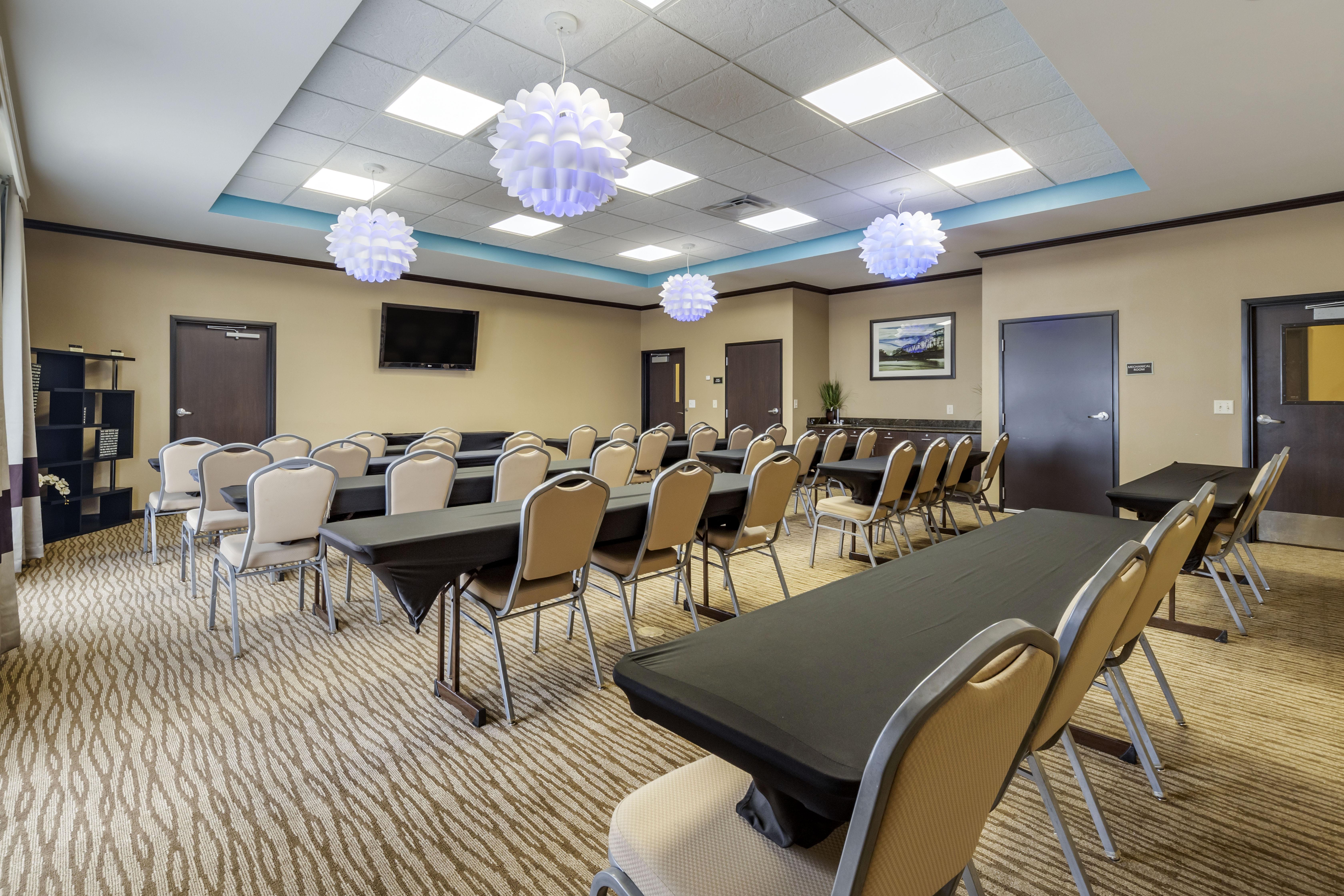 Garner Hotel Oklahoma City - Quail Springs By Ihg Εξωτερικό φωτογραφία